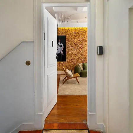 Whome Spacious Historic Flat Near Cais Do Sodre *