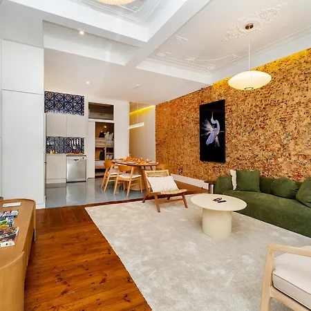 Whome Spacious Historic Flat Near Cais Do Sodre *