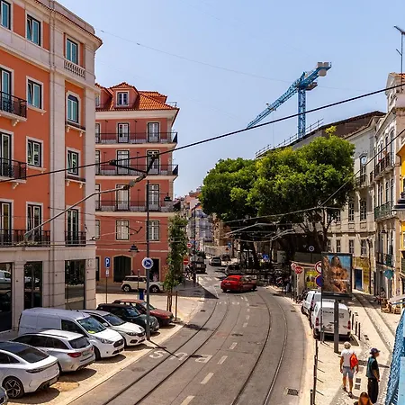 Whome Spacious Historic Flat Near Cais Do Sodre Апартаменты *